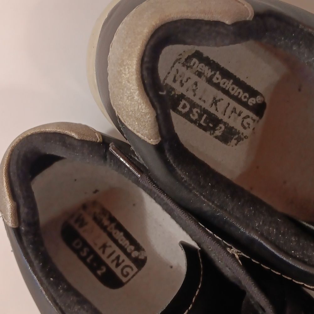 Earth Origins Etta Sneakers - Picture 6 of 10